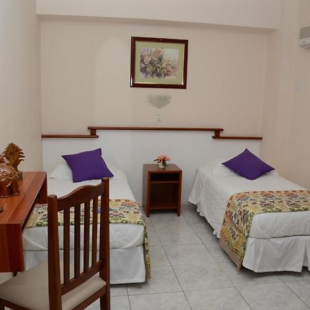 Fares Turis Hotel Uruguaiana Zewnętrze zdjęcie