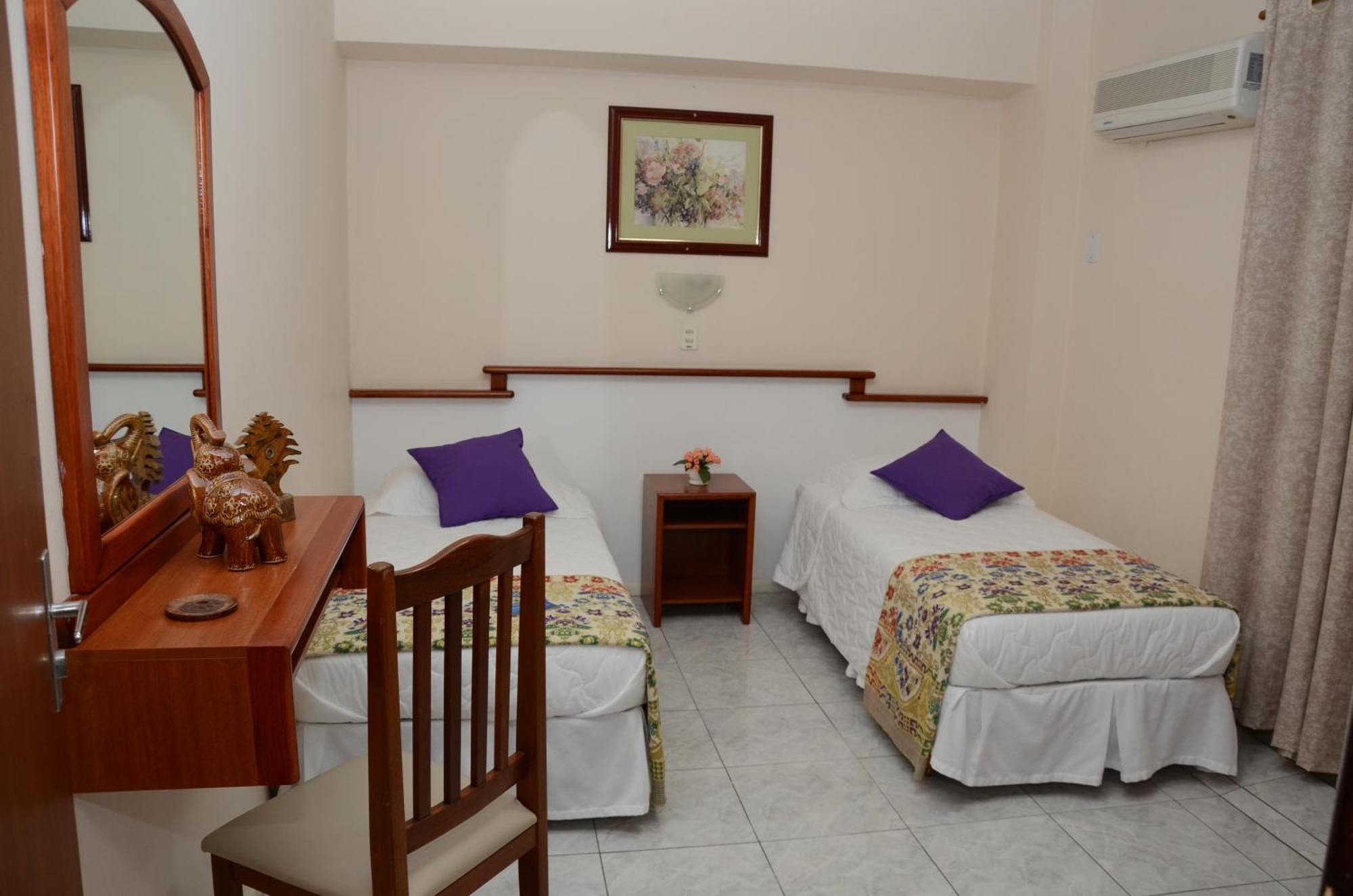 Fares Turis Hotel Uruguaiana Zewnętrze zdjęcie